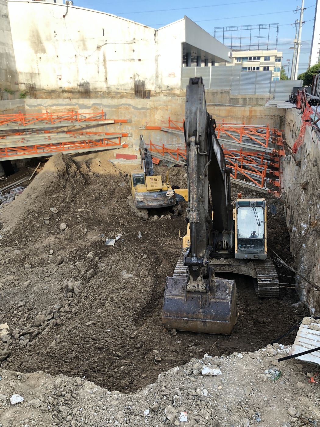 Excavación Multibank Casa Matriz, Calle 50